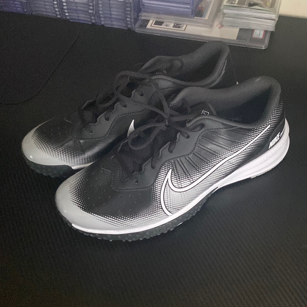 Size 11.5 Nike Baseball Turfs used maybe 2/3 times in excellent condition still